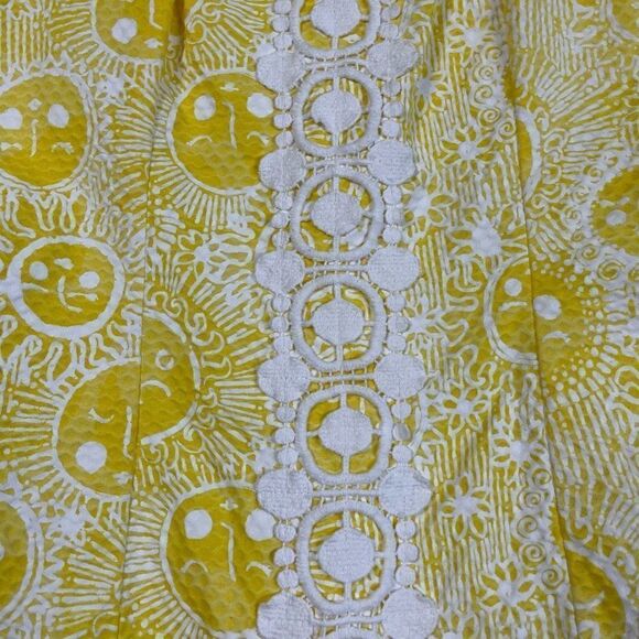 Lilly Pulitzer Women’s 2 Yellow White Lace Panel Halter Style Mini Dress - Picture 2 of 4